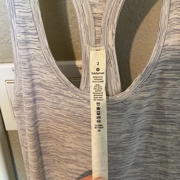 Lululemon Tank - Picture 6 of 6